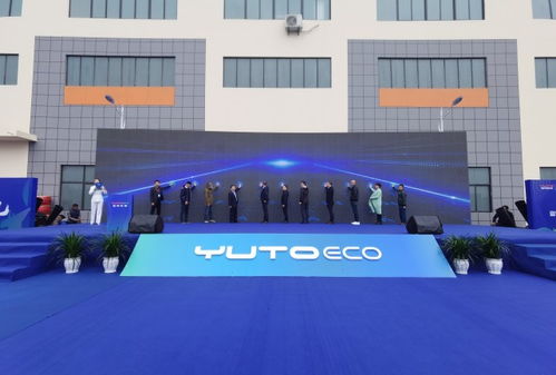 智能工廠引領綠色革命 宜賓裕同環?？萍冀ǔ赏懂a，竹子變身高品質環保餐具